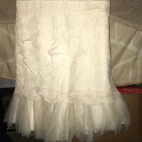 Db Studio wedding dress 10 - Picture 5 of 11